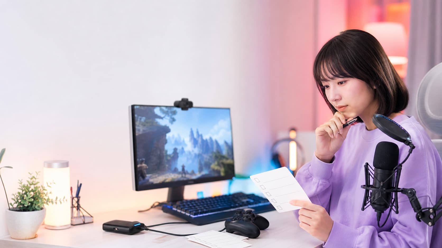 ゲーム配信前にメーカーの配信ガイドラインを確認する女性